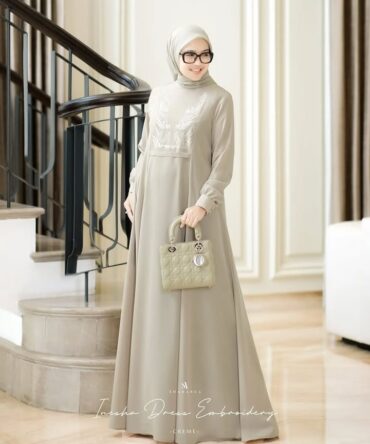 Inesha Dress Embroidery