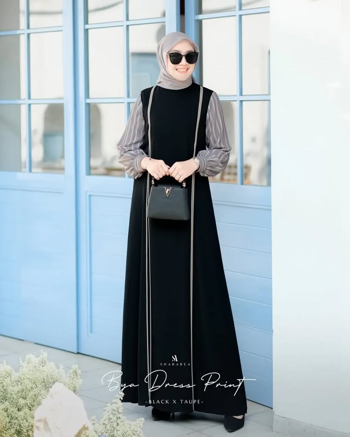 Bya Dress Print