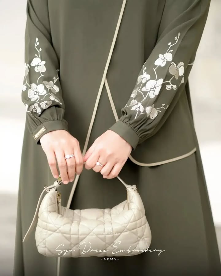 Sya Dress Embroidery