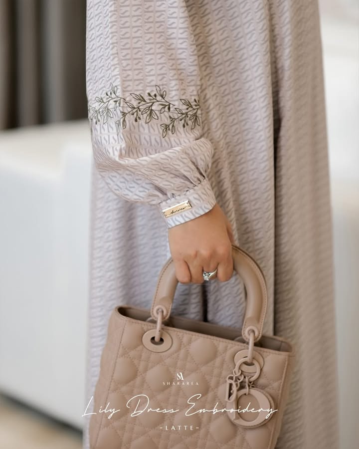 Repeat Lily Dress Embroidery