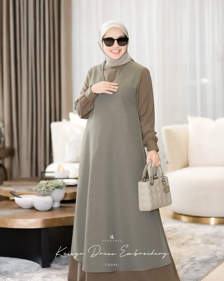 Kaisya Dress Embroidery