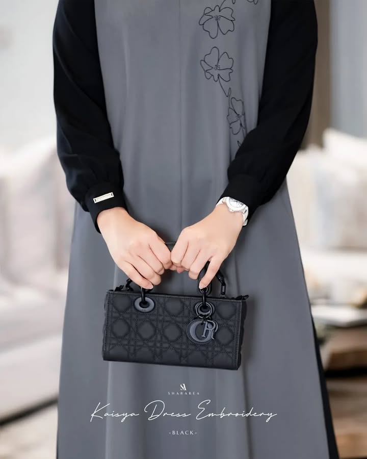 Kaisya Dress Embroidery