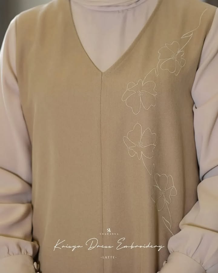 Kaisya Dress Embroidery