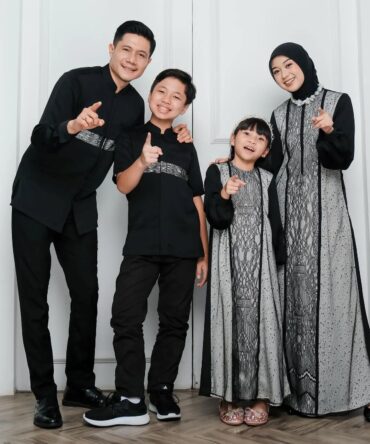 Keysa Set Family (Dewasa)