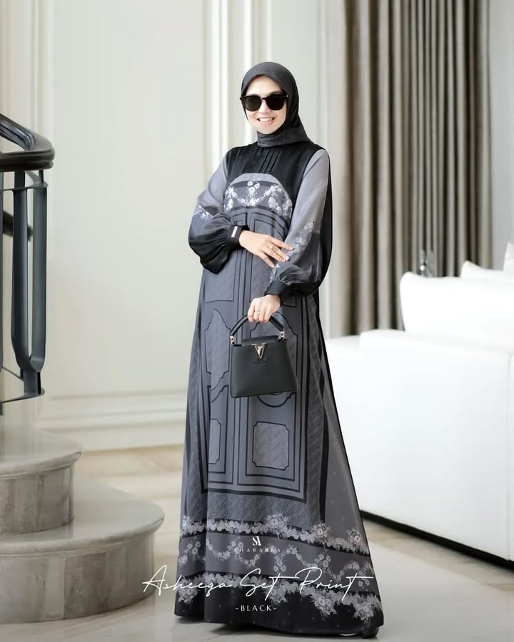 Asheeqa Set Print