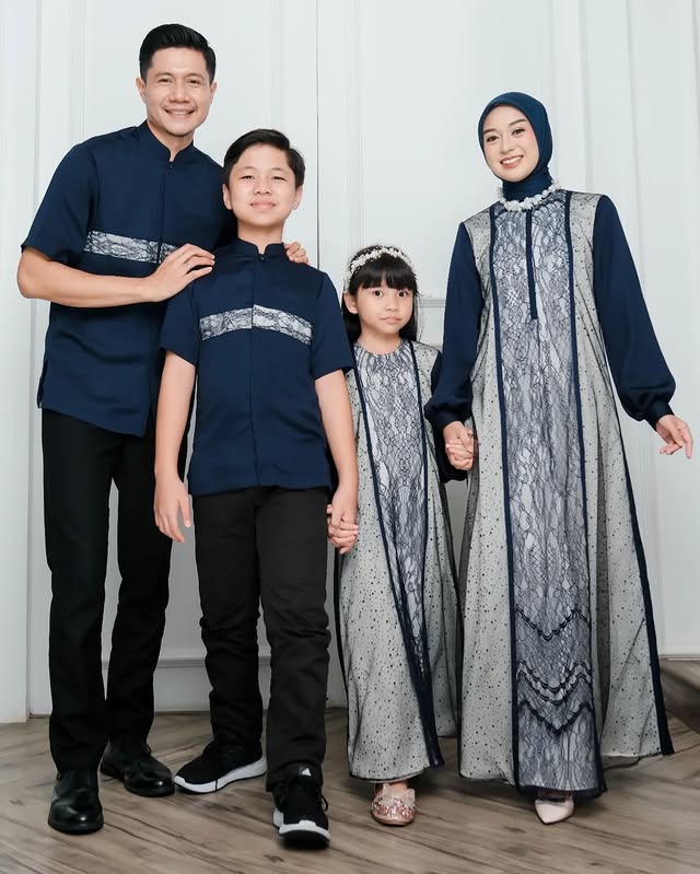 Keysa Set Family (Dewasa)