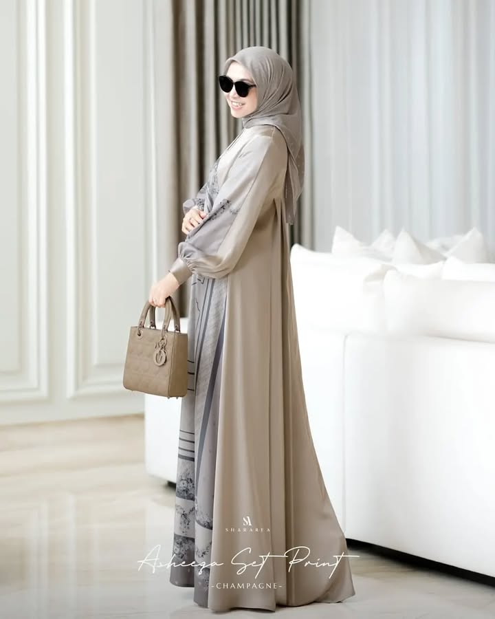 Asheeqa Set Print