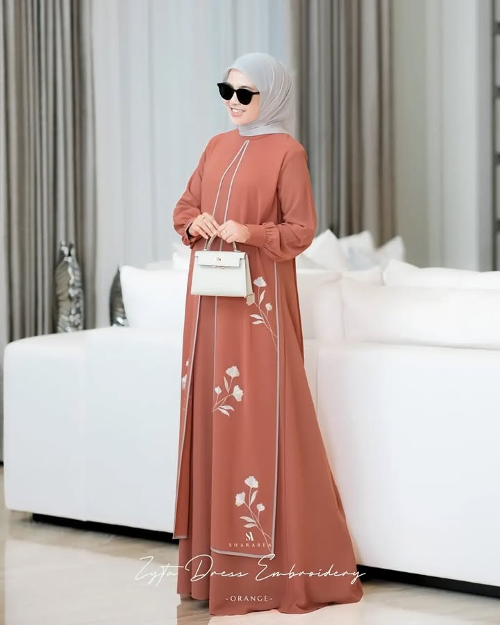 Zyta Dress Embroidery