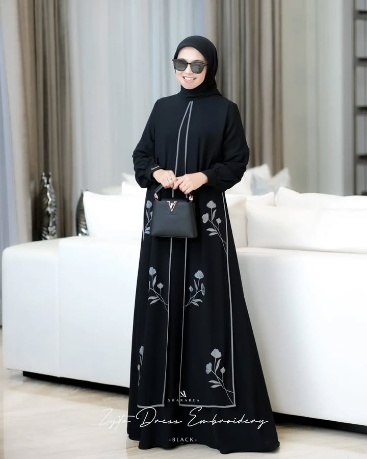 Zyta Dress Embroidery