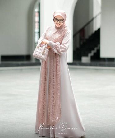 Maela Dress