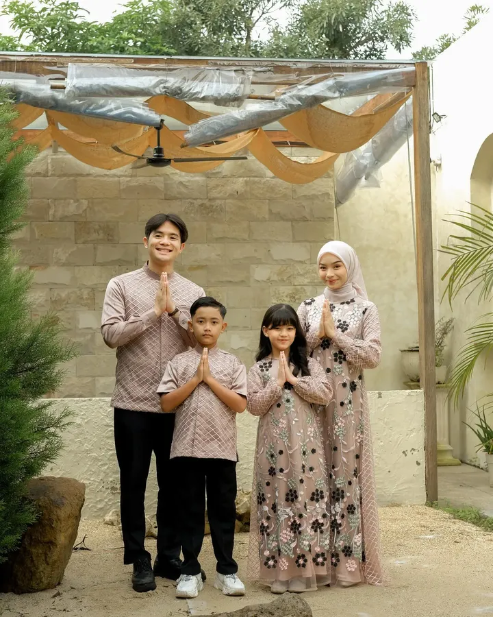 Ralina Set Family (Dewasa)