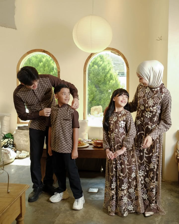 Ralina Set Family (Dewasa)