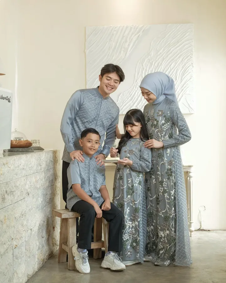 Ralina Set Family (Dewasa)