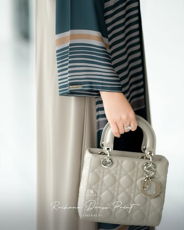 Raihana Dress Print
