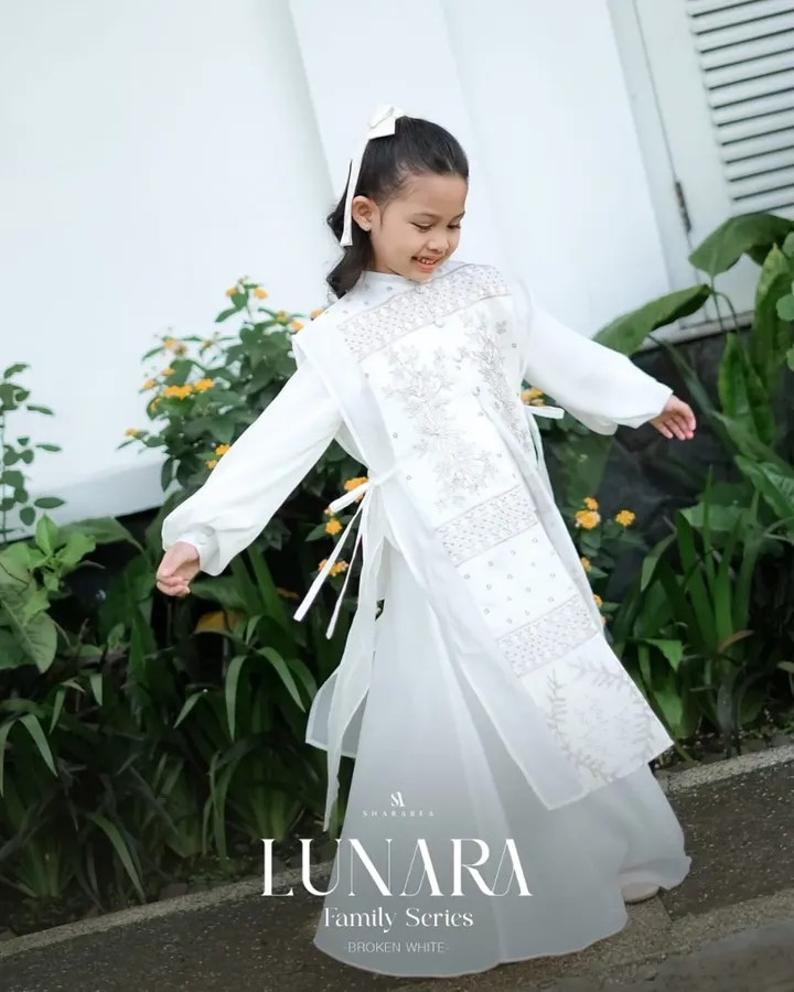 Lunara Family Series (Kids)