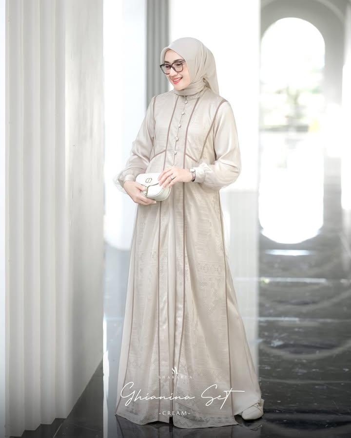 Ghianina Set
