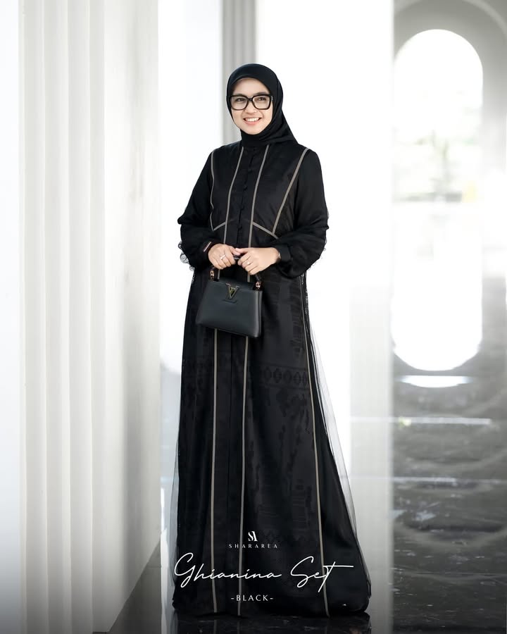 Ghianina Set