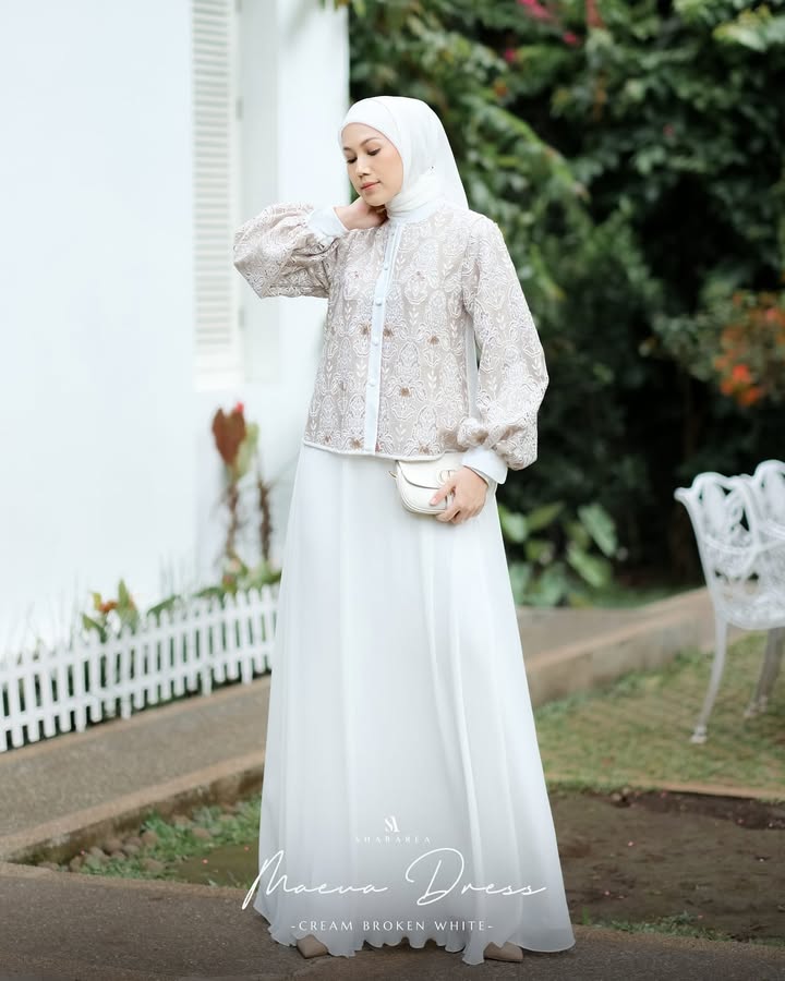 Maeva Dress