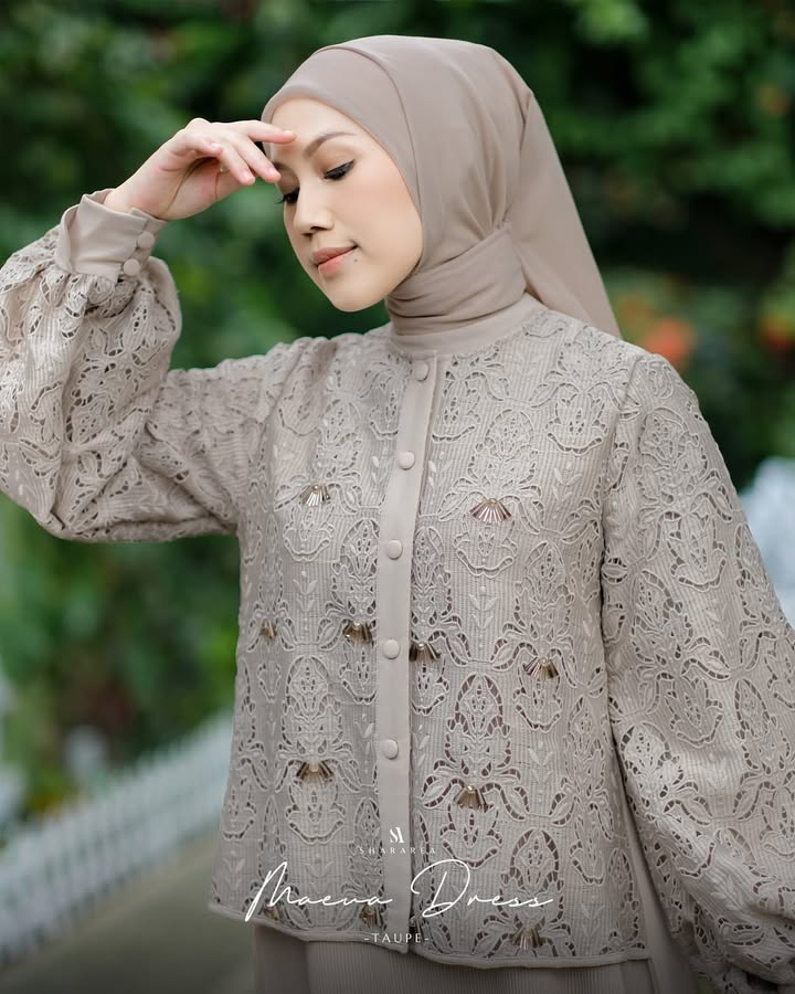 Maeva Dress