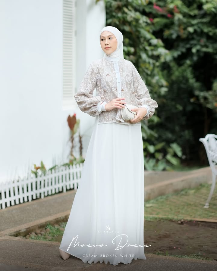 Maeva Dress