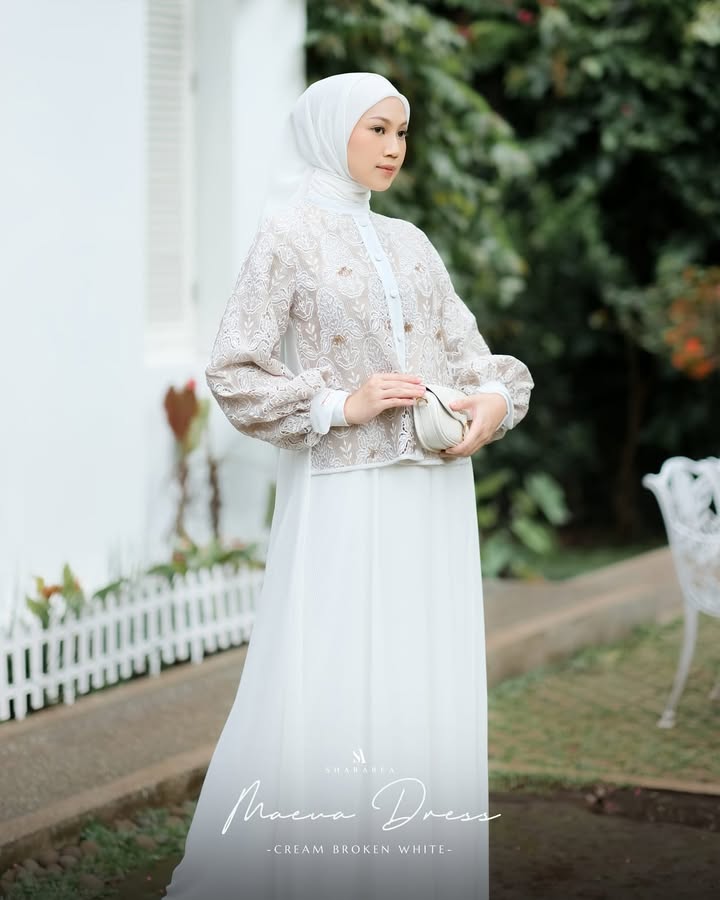 Maeva Dress