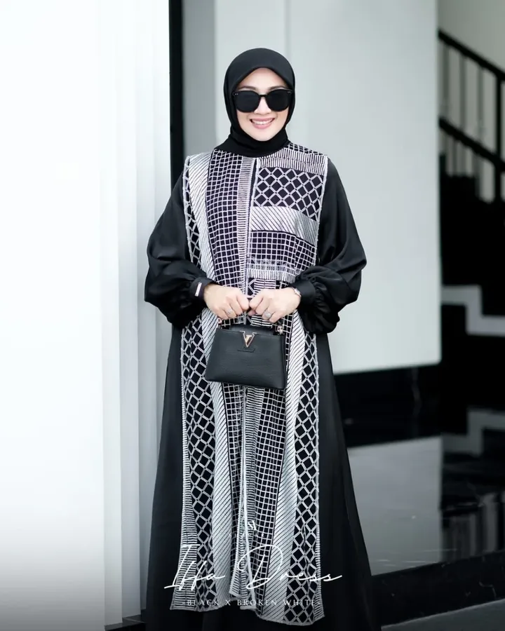 Iffa Dress