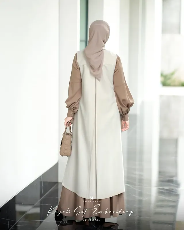 Kayali Set Embroidery