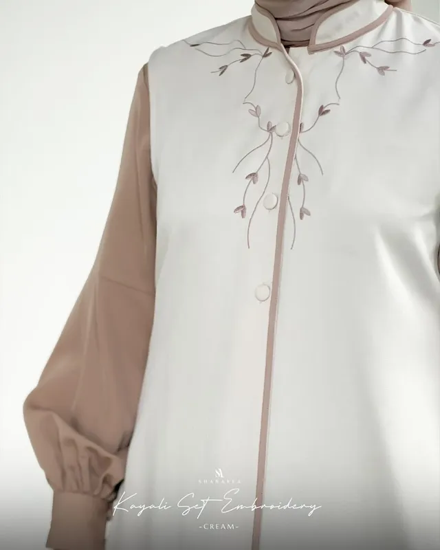 Kayali Set Embroidery