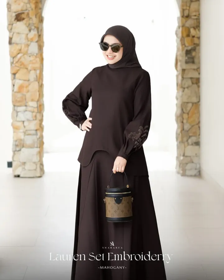 Lauren Set Embroidery