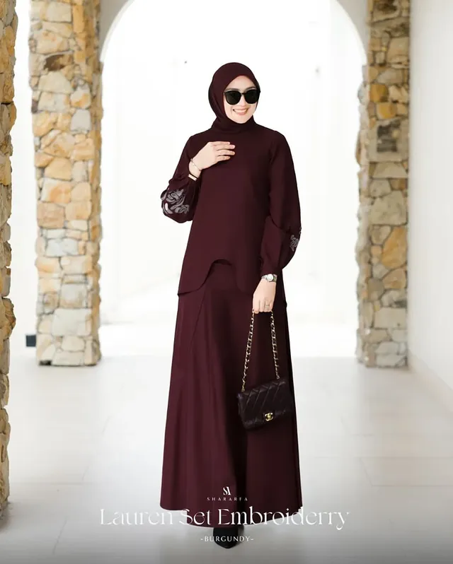 Lauren Set Embroidery