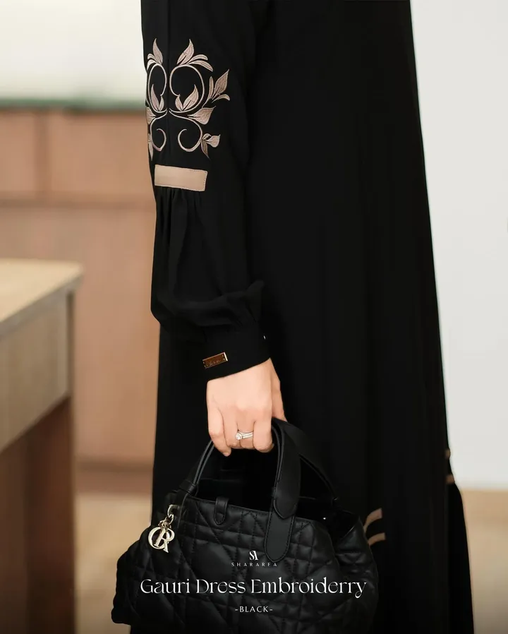Gauri Dress Embroiderry