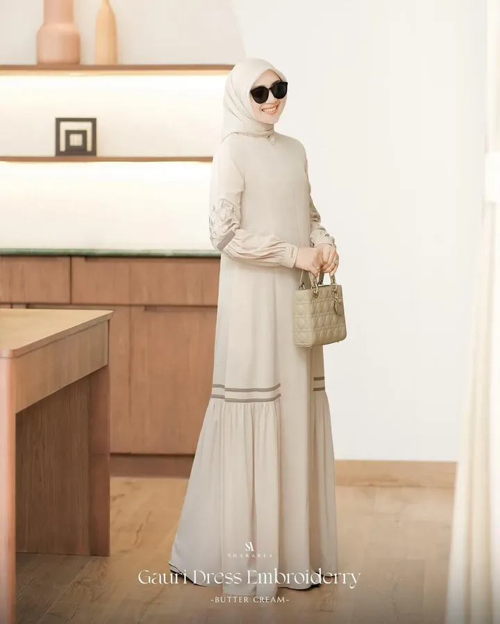 Gauri Dress Embroiderry