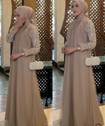 Celinaa Dress